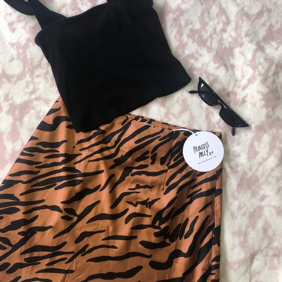 SOLD - Picture 2 of 4